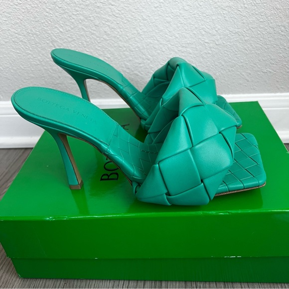 Bottega Veneta Shoes - NIB Bottega Veneta Lido Intrecciato Leather Sandal Sz 39.5 9.5 Turquoise Blue